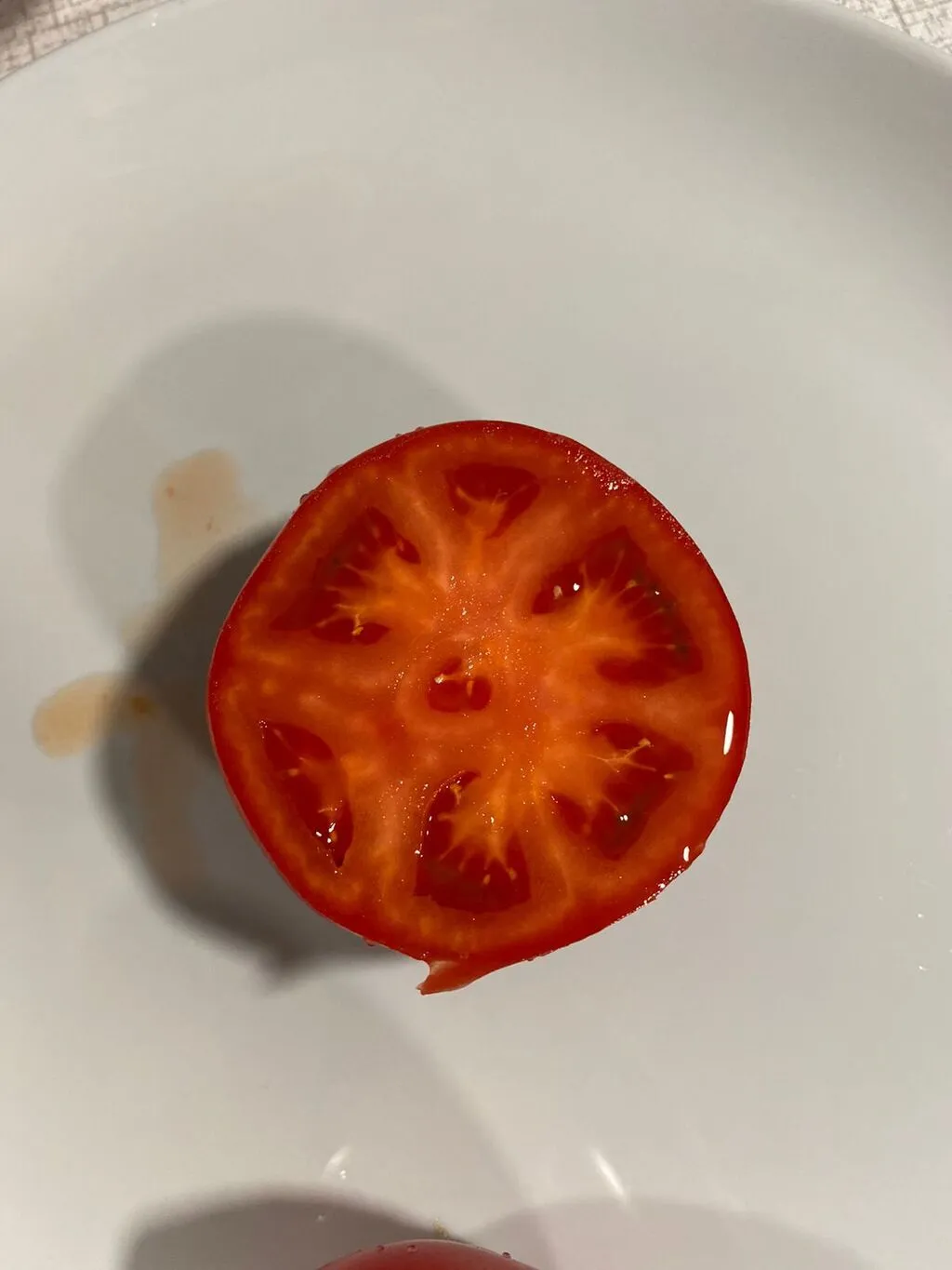 фотография продукта Помидор, томат свежий Узбекистан