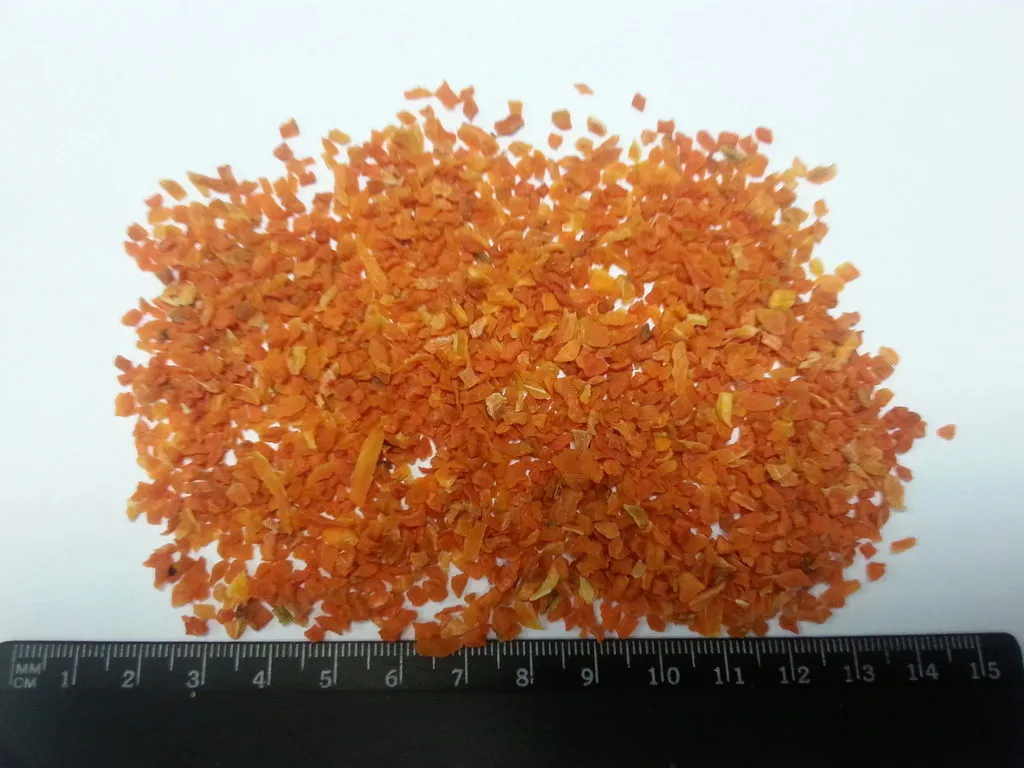 фотография продукта Морковь сушеная 1х3 мм и 3х3 мм
