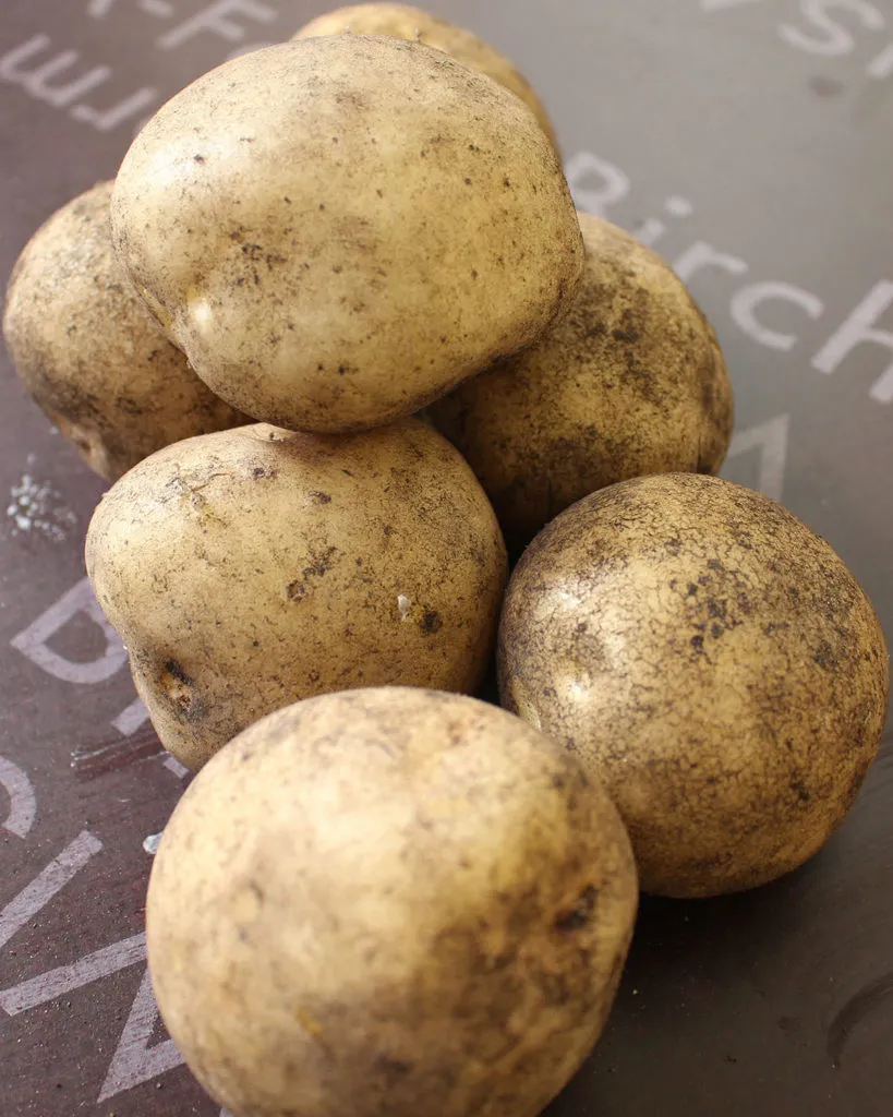 фотография продукта Картофель свежий, урожая 2020 года