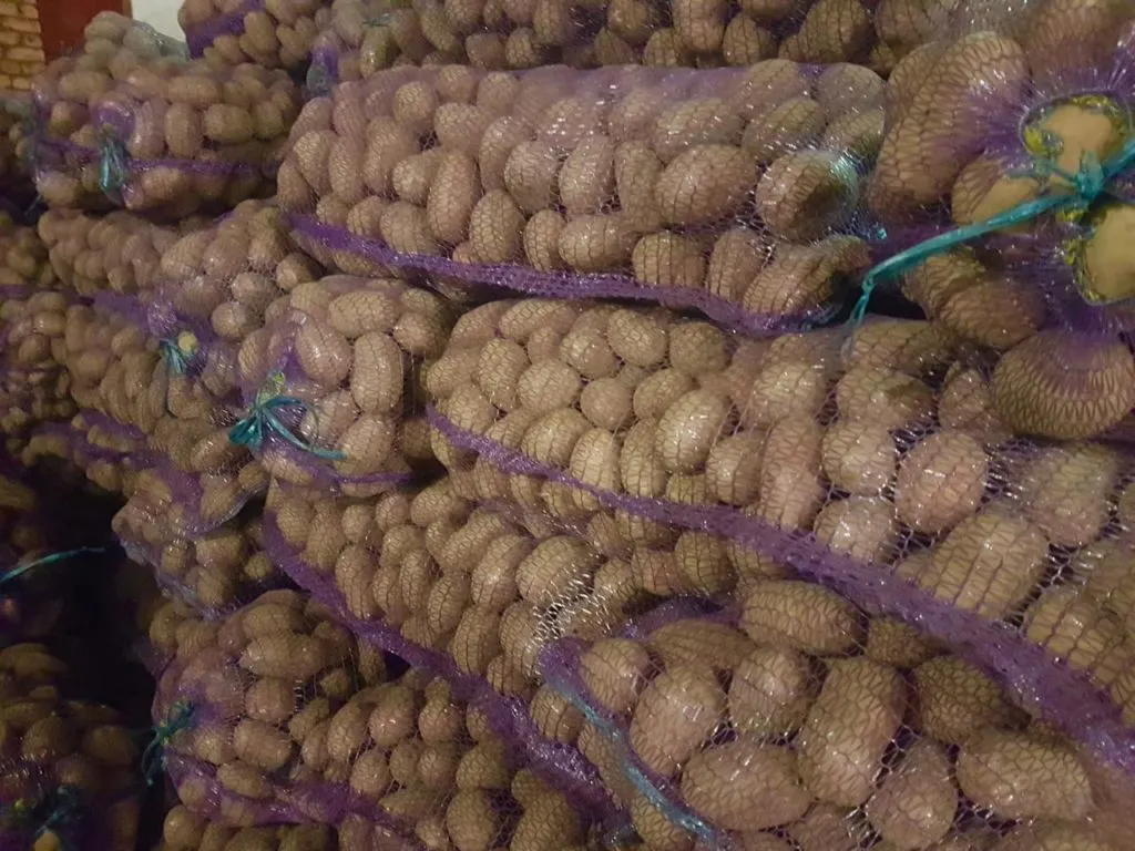 фотография продукта Картофель оптом с овощехранилища